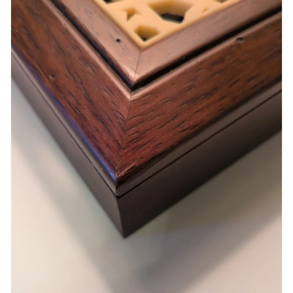 Wooden Keepsake Box Geometric Art Lattice Inlay Middle Eastern Style Brown